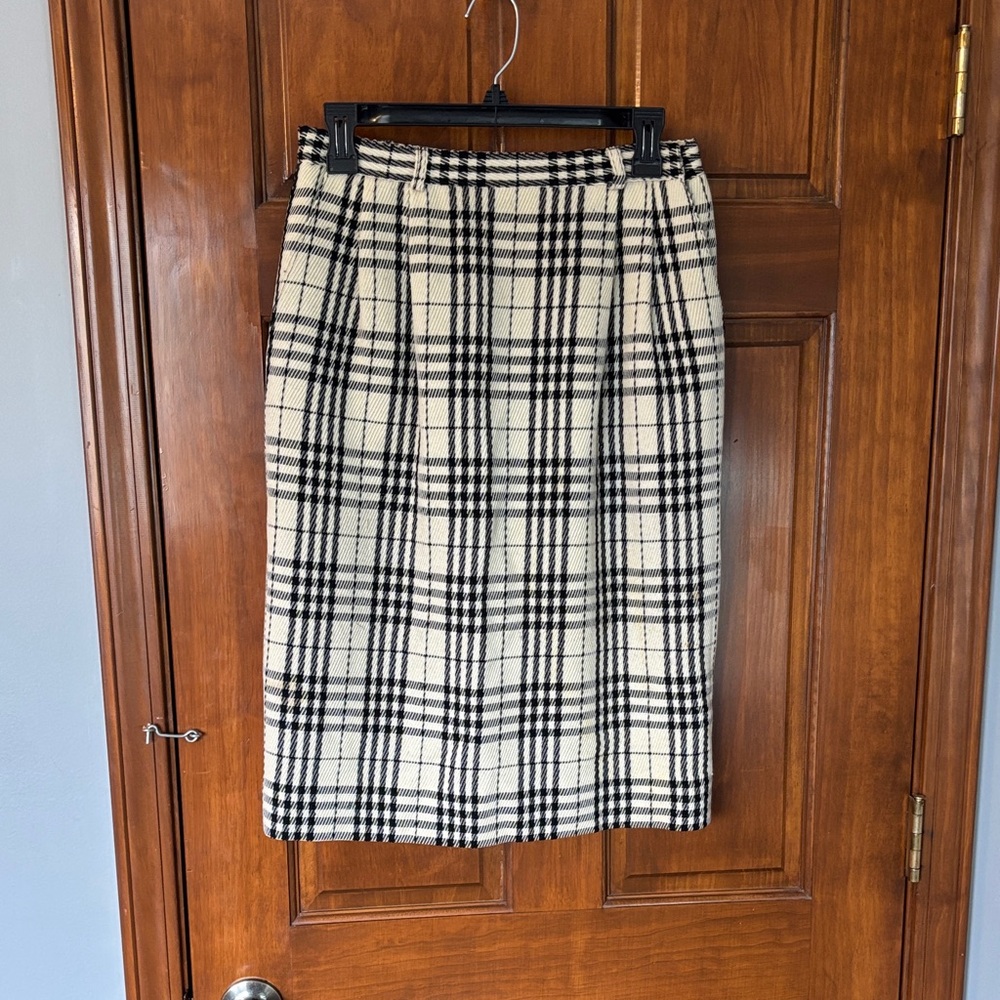 Christian Dior Classic Black and White Plaid Skirt Size 12